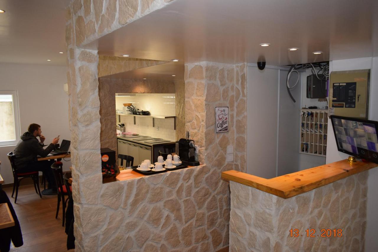 Hotel Lyonnais Ницца Экстерьер фото